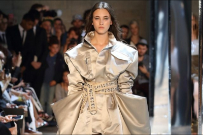 Пуховик за 185 тысяч рублей от Commode: роскошь или абсурд?